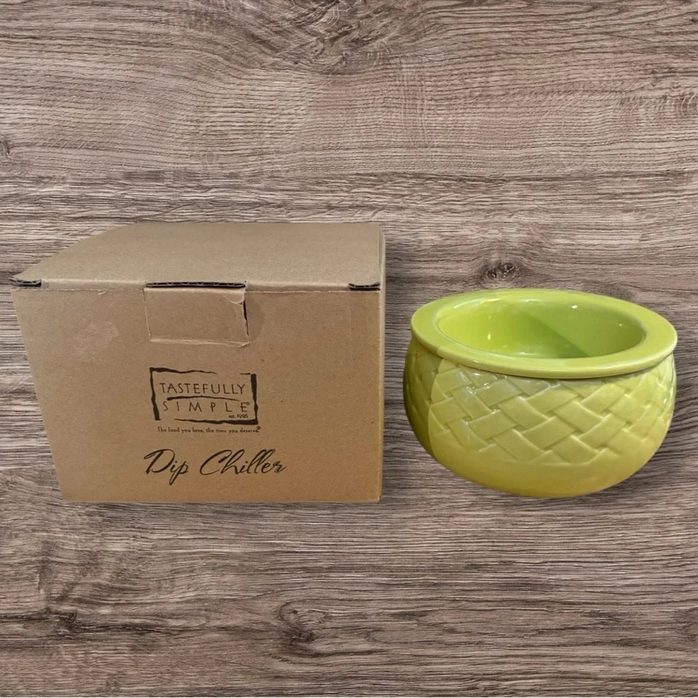Tastefully Simple Dip Chiller - New In Box
